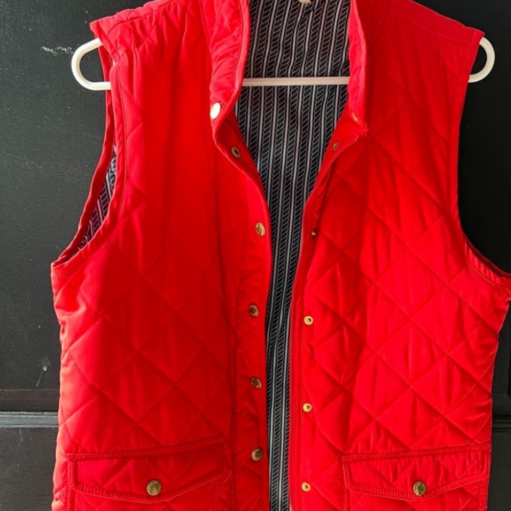 Kenar vest red